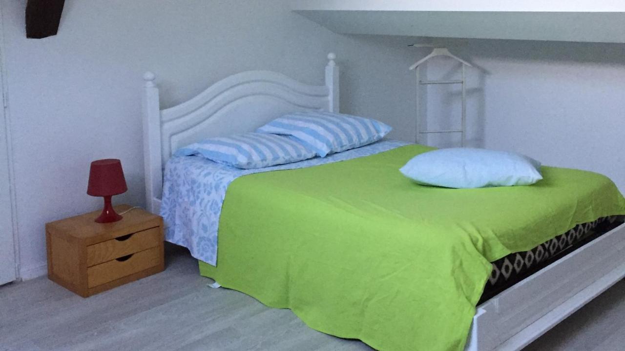 Chez Pierre Bed and Breakfast Remoncourt Δωμάτιο φωτογραφία